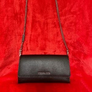 Michael Kors- Convertible chain wallet